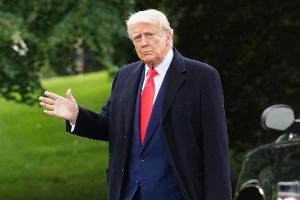 Trump will iPhone-Produktion in den USA und droht mit Zöllen