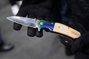 Gewalt und Messer bei Kindern und Jugendlichen
