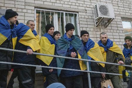 Russland und die Ukraine haben während des Kriegs wiederholt Gefangene ausgetauscht. (Archivbild) Russland und die Ukraine haben während des Kriegs wiederholt Gefangene ausgetauscht. (Archivbild)