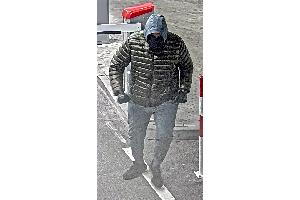 250523-3. Öffentlichkeitsfahndung nach schwerem Raub in Hamburg-Neustadt