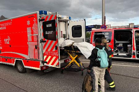 Lebensgefährlich Verletzte nach Messerangriff in Hamburg