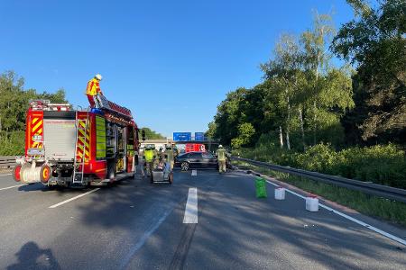 Sicht auf die Einsatzstelle in Richtung Autobahnkreuz Hannover Ost