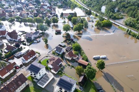 Vor einem Jahr hat das Hochwasser in Süddeutschland schwere Schäden angerichtet. (Archivbild). Vor einem Jahr hat das Hochwasser in Süddeutschland schwere Schäden angerichtet. (Archivbild).