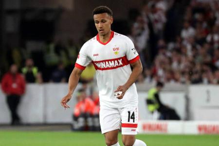 Luca Jaquez - Note: 3,0 - Der junge Winter-Neuzugang ließ sich keine Nervosität anmerken. Verteidigte im Strafraum gegen Grodowski engmaschig und bekam zweimal noch entscheidend den Fuß am Fünfer dazwischen. Verlor beim ersten Gegentor dann einmal seinen Mann aus den Augen.