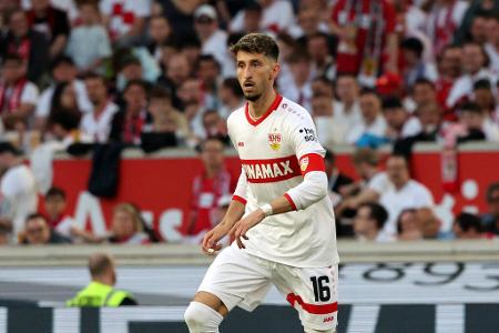 MITTELFELD: Atakan Karazor - Note: 2,5 - Legte einen fahrigen Start hin und bekam zunächst keine Linie ins Spiel des Favoriten. Mit klarer Körpersprache und Zweikampfhärte kaufte er dem Gegner dann den Schneid ab.