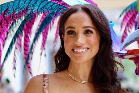 Herzogin Meghan nimmt Tochter Lilibet mit zum Imkern Herzogin Meghan nimmt Tochter Lilibet mit zum Imkern
