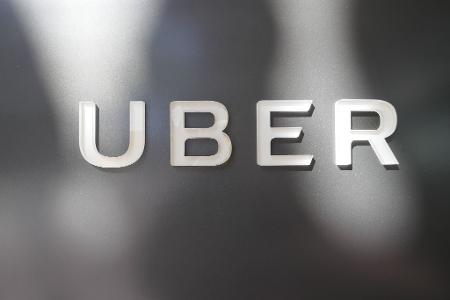 Uber wird künftig in Deutschland auch den Transport von Gegenständen vermitteln. Uber wird künftig in Deutschland auch den Transport von Gegenständen vermitteln.