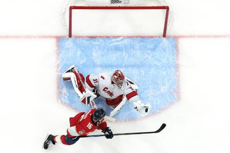 Hurricanes beenden Durststrecke - Panthers vergeben Matchball Hurricanes beenden Durststrecke - Panthers vergeben Matchball