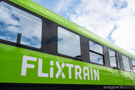 Seit 2017 ist Flixtrain einer der wenigen Konkurrenten der Deutschen Bahn im Fernverkehr. (Archivbild) Seit 2017 ist Flixtrain einer der wenigen Konkurrenten der Deutschen Bahn im Fernverkehr. (Archivbild)
