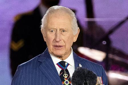 Nach Vorfall: Britische Royals in Gedanken bei Menschen in Liverpool Nach Vorfall: Britische Royals in Gedanken bei Menschen in Liverpool