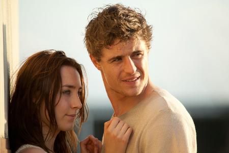 Max Irons