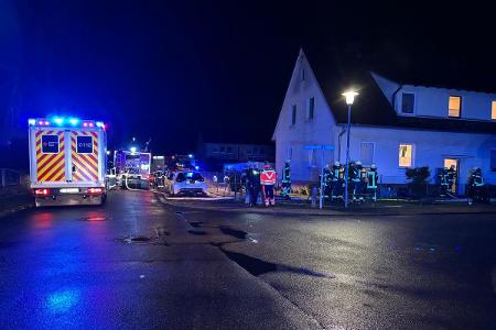 Einsatzstelle (Foto: Feuerwehr Celle) Einsatzstelle (Foto: Feuerwehr Celle)