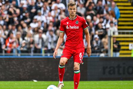 Lautern holt Kunze aus Hannover Lautern holt Kunze aus Hannover