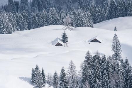 Winterräume in Hütten sollen Bergsportlern als sichere Unterkunft dienen, werden aber teils als Party-Spot missbraucht (Symbolbild). Winterräume in Hütten sollen Bergsportlern als sichere Unterkunft dienen, werden aber teils als Party-Spot missbraucht (Symbolbild).