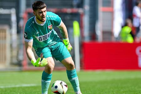 Paderborn leiht Stuttgarter Seimen aus Paderborn leiht Stuttgarter Seimen aus