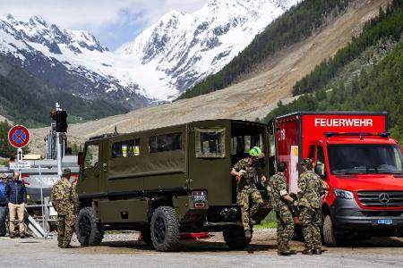 Die Armee steht für Aufräumarbeiten bereit.