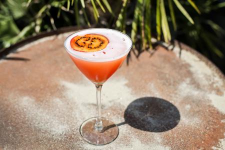 Provokanter Namen, schickes Aussehen: Trend-Drink Pornstar Martini.