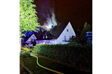 Blick auf die Einsatzstelle
Foto: Feuerwehr Essen Blick auf die Einsatzstelle
Foto: Feuerwehr Essen