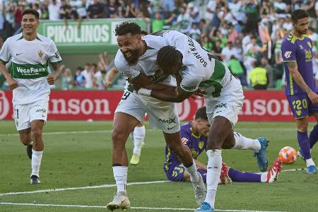 Elche steigt in La Liga auf Elche steigt in La Liga auf