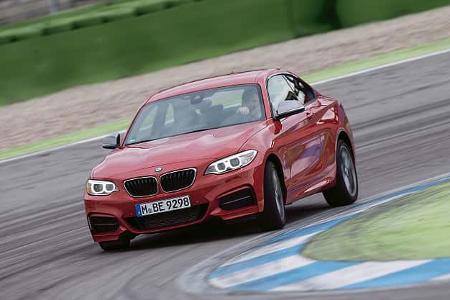 Coupé, BMW M235i