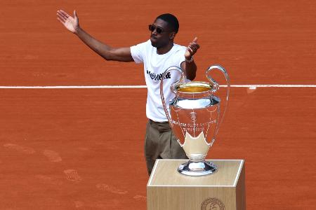 Henkelpott in Roland Garros: PSG lässt sich beim Tennis feiern Henkelpott in Roland Garros: PSG lässt sich beim Tennis feiern