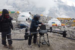 Drohnen übernehmen Lastentransport am Everest
