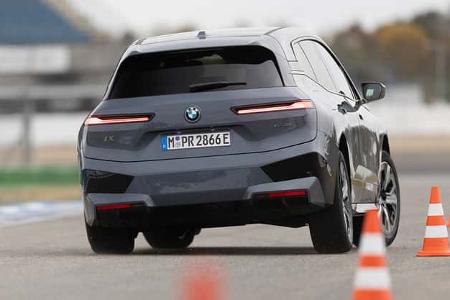 BMW IX 50