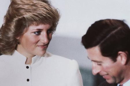 Der ehemalige Privatsekretär von Diana und Charles ist tot Der ehemalige Privatsekretär von Diana und Charles ist tot