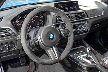 BMW M2 CS, Interieur