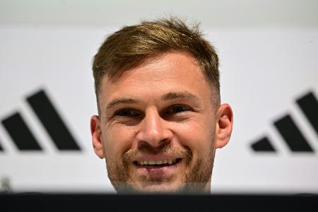 Kimmich wird vom DFB geehrt - Lob von Nagelsmann Kimmich wird vom DFB geehrt - Lob von Nagelsmann