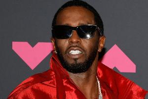 Tumult bei Prozess von Sean "Diddy" Combs: Frau pöbelt und fliegt raus