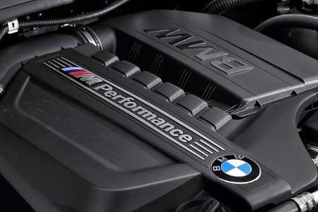09/2015 BMW X4 M40i