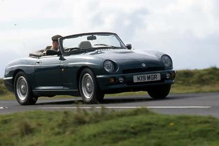 10/2021_MG RV8