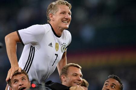 121 Einsätze: Bastian Schweinsteiger