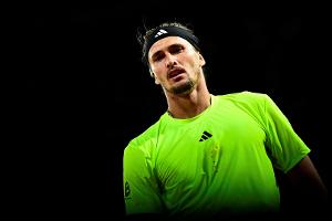 Schwacher Zverev scheitert in Paris an Djokovic
