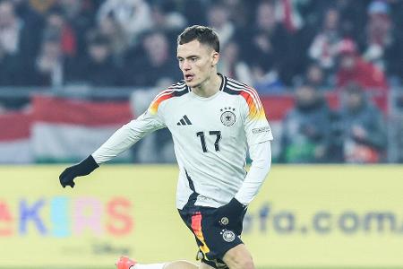 Florian Wirtz - Note: 3,0 - Hatte seine genialen Momente im Offensivdrittel, wirkte allerdings streckenweise auch deutlich gehemmt. War Initiator und Vollstrecker beim Führungstreffer. Verlor sich danach in vielen Scharmützeln mit den Gegenspielern. Vermochte es noch, das DFB-Team in einer solch engen Partie auf die Schultern zu nehmen.
