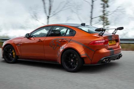 Jaguar XE SV Project 8 Fahrbericht 2018