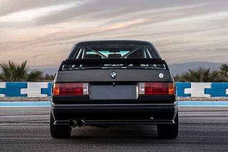 Redux Leichtbau BMW M3 E30 Restomod