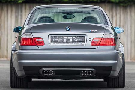 BMW M3 CSL E46 (2004) 