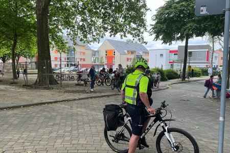 Bei der Verkehrssicherheitsaktion lag der Fokus auf Kinder, die im Straßenverkehr als besonders gefährdet gelten. Bei der Verkehrssicherheitsaktion lag der Fokus auf Kinder, die im Straßenverkehr als besonders gefährdet gelten.
