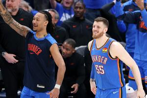 "Bedeutet mir viel": Hartenstein und Nowitzkis Fußstapfen