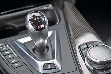 BMW M4, Schalthebel