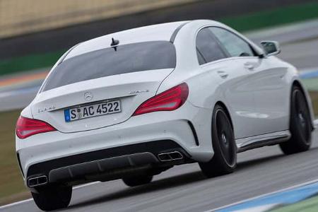 Mercedes CLA 45 AMG, Heckansicht