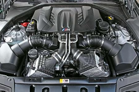 BMW M5 