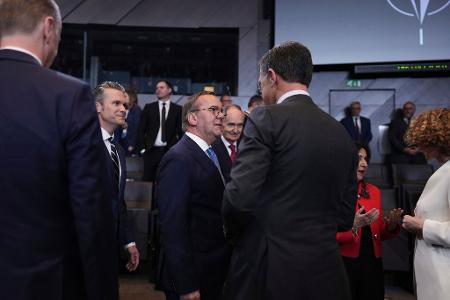 Verteidigungsminister Boris Pistorius und seine Kollegen müssen nun das größte Nato-Aufrüstungsprogramm seit Jahrzehnten umsetzen. Verteidigungsminister Boris Pistorius und seine Kollegen müssen nun das größte Nato-Aufrüstungsprogramm seit Jahrzehnten umsetzen.