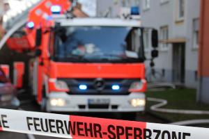 Vermeintliche Gasausströmung in Gastronomiebetrieb führt zu Feuerwehreinsatz