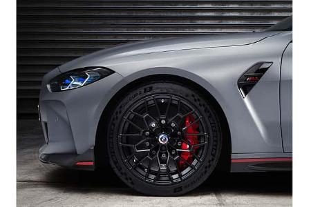 BMW M4 CSL