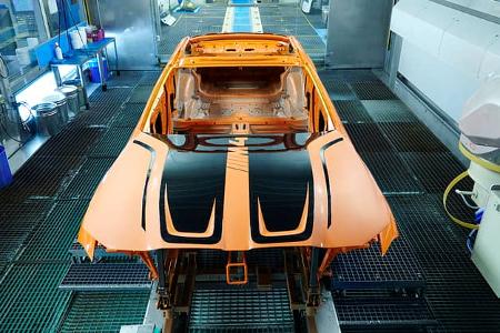 10/2021_Neues Lackverfahren BMW M4