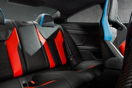 BMW M4 Competition x KITH