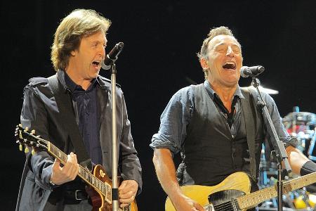 Paul McCartney und Bruce Springsteen: Legenden-Treffen in Liverpool Paul McCartney und Bruce Springsteen: Legenden-Treffen in Liverpool